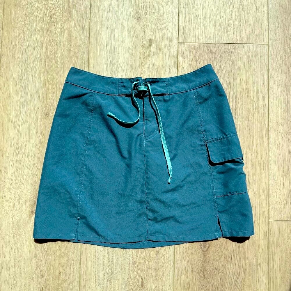 Title Nine Aqua Blue Cargo Skort